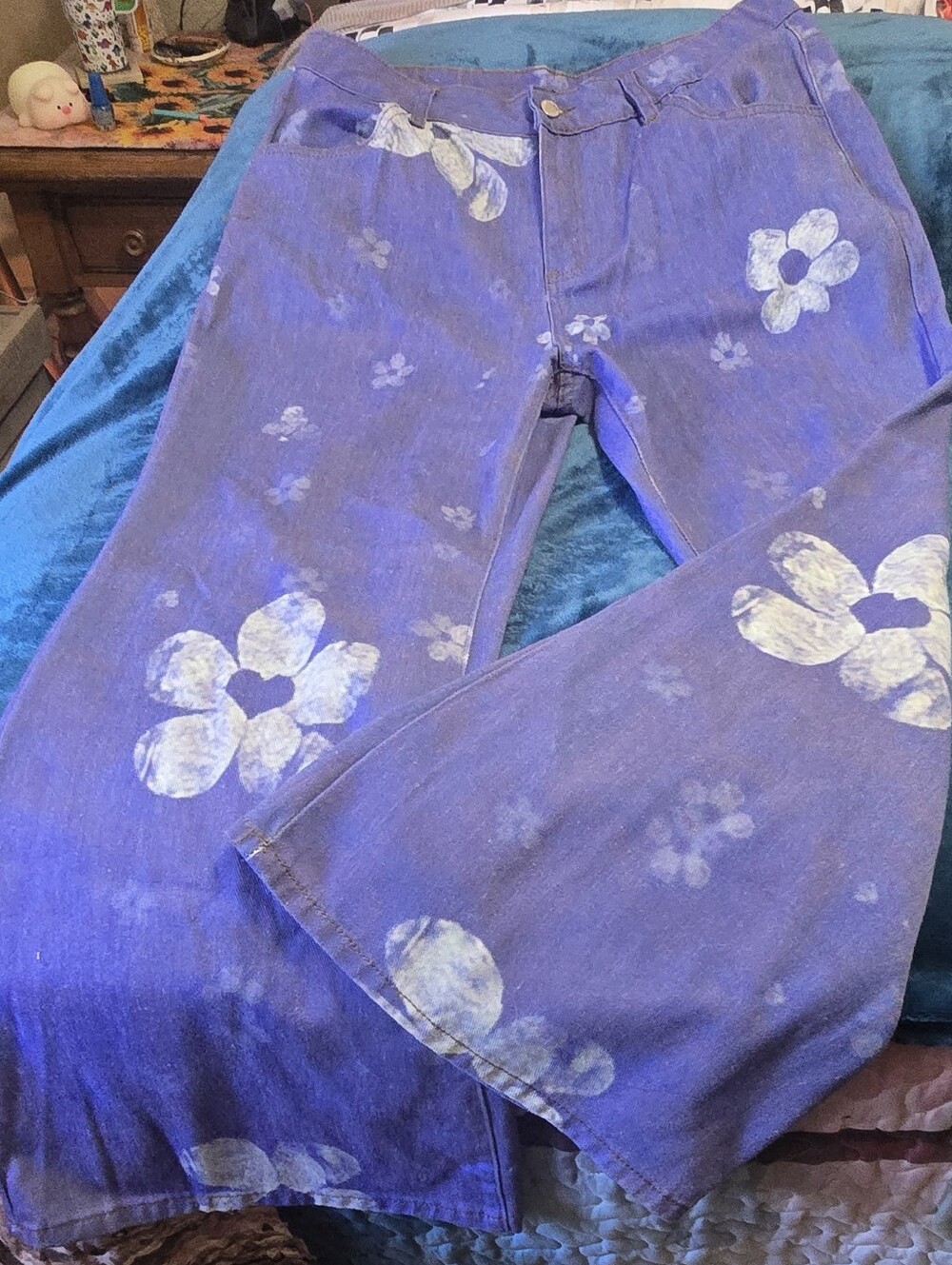 Purple Floral Print Lightweight Pants